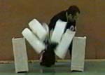 Casse de 2 pains de glace par Andr&eacute; Moudingo, ceinture noire 3&egrave;me Dang